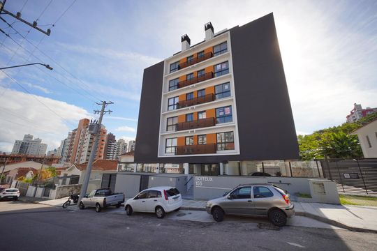 Fachada de apartamento para alugar com 1 quarto, 40m² em Centro, Florianópolis