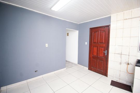 Sala de casa para alugar com 3 quartos, 100m² em Sítio dos Vianas, Santo André
