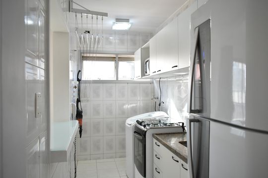Cozinha de apartamento para alugar com 1 quarto, 50m² em Vila Clementino, São Paulo