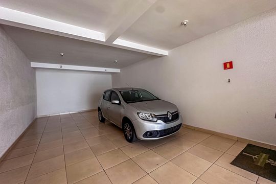 Garagem de apartamento à venda com 2 quartos, 69m² em Vila Scarpelli, Santo André