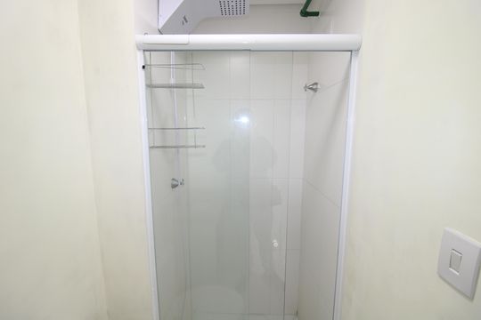 Banheiro de apartamento para alugar com 1 quarto, 25m² em Santana, São Paulo