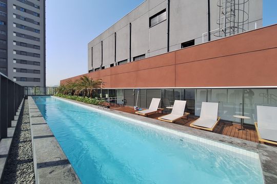 Área comum - Piscina de kitnet/studio para alugar com 1 quarto, 30m² em Pompeia, São Paulo