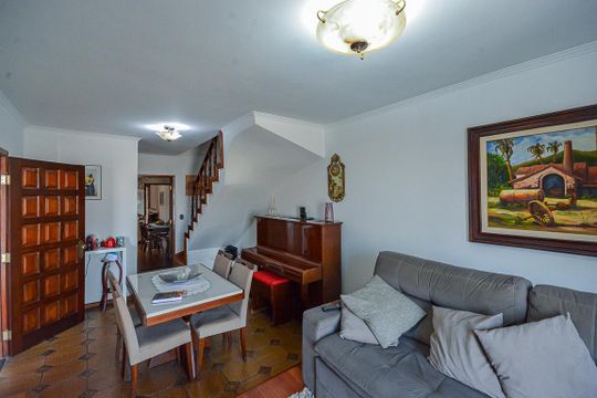 Casa à venda com 3 quartos, 150m² em Vila Campo Grande, São Paulo