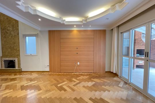 Sala de casa de condomínio para alugar com 4 quartos, 250m² em Parque dos Principes, São Paulo