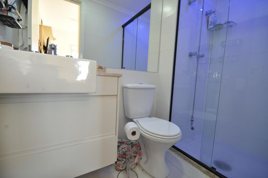 Banheiro do Quarto Suíte de apartamento à venda com 2 quartos, 60m² em Vila Guilherme, São Paulo