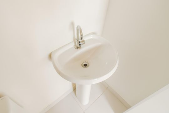 Banheiro de kitnet/studio para alugar com 1 quarto, 30m² em Planalto Paulista, São Paulo