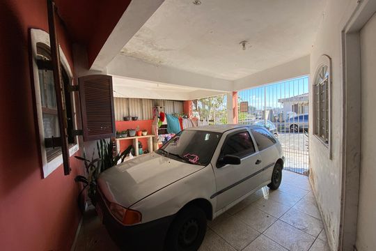 Garagem de casa à venda com 4 quartos, 142m² em Raposo Tavares, São Paulo