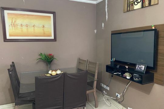 Sala de casa à venda com 4 quartos, 142m² em Raposo Tavares, São Paulo
