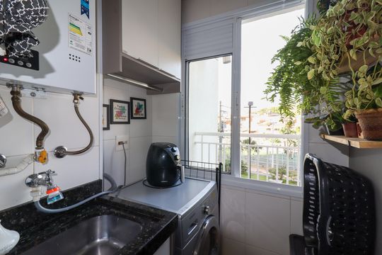Área de Serviço de apartamento para alugar com 2 quartos, 55m² em Jardim do Lago, Campinas