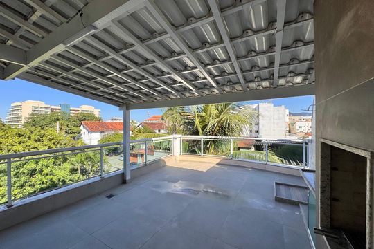 Terraço  de casa para alugar com 3 quartos, 151m² em Recreio dos Bandeirantes, Rio de Janeiro