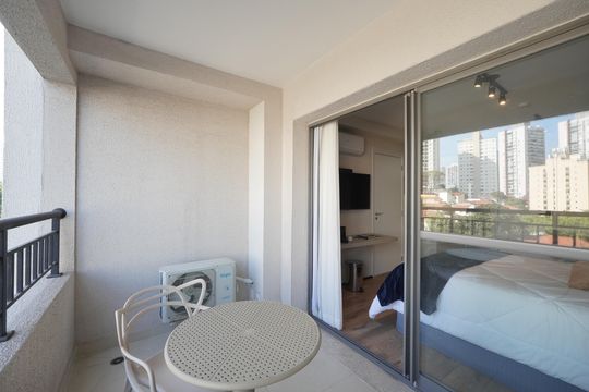 Varanda de kitnet/studio à venda com 1 quarto, 32m² em Ipiranga, São Paulo