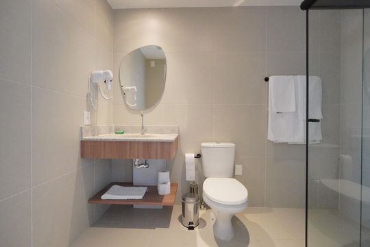 Banheiro de kitnet/studio à venda com 1 quarto, 32m² em Ipiranga, São Paulo
