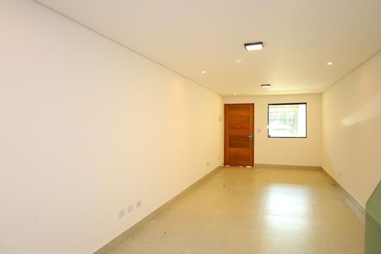 Sala de casa à venda com 3 quartos, 135m² em Cidade Líder, São Paulo