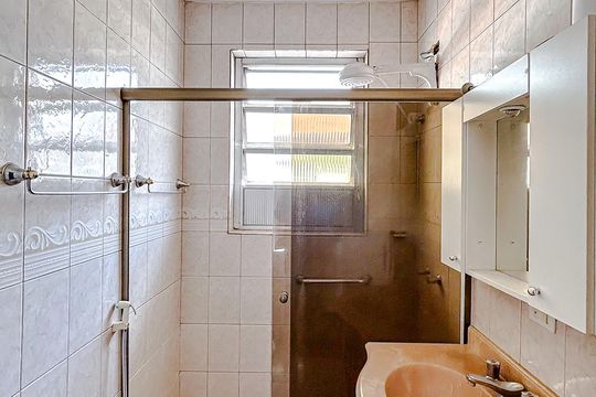 Banheiro de casa à venda com 3 quartos, 110m² em Parque São Jorge, São Paulo