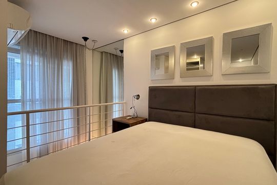 Suíte de apartamento para alugar com 1 quarto, 56m² em Itaim Bibi, São Paulo