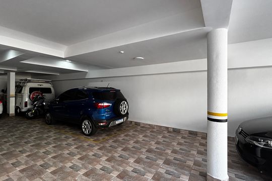 Garagem de apartamento para alugar com 2 quartos, 61m² em Jardim Paraiso, Santo André
