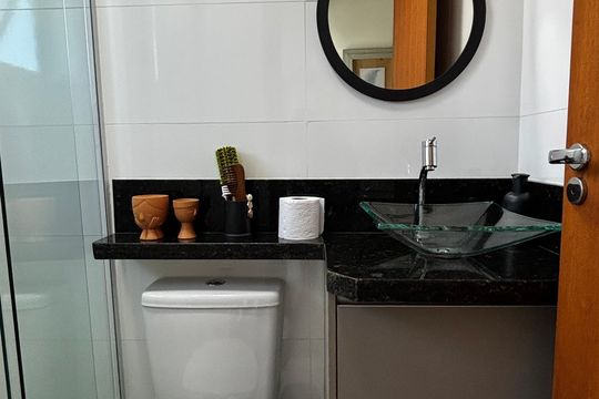Banheiro da Suíte de apartamento para alugar com 2 quartos, 61m² em Jardim Paraiso, Santo André