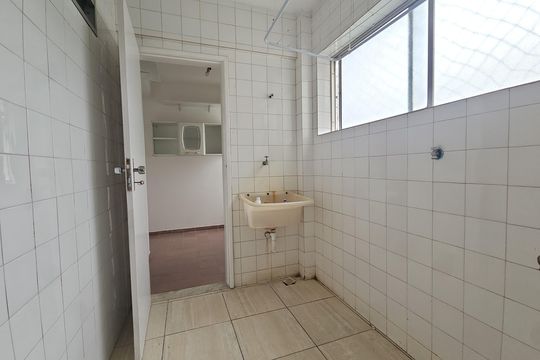 Área de Serviço de apartamento para alugar com 3 quartos, 120m² em Itaigara, Salvador