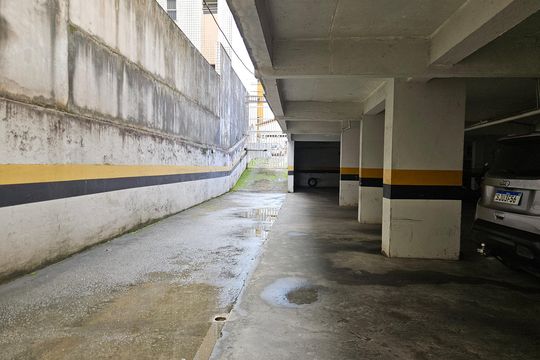 Garagem 1 VAGA de apartamento para alugar com 3 quartos, 120m² em Itaigara, Salvador
