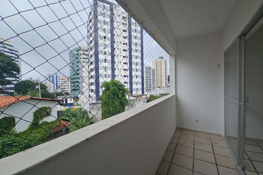 Varanda da Sala de apartamento para alugar com 3 quartos, 120m² em Itaigara, Salvador