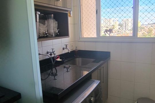 Área de serviço de apartamento à venda com 2 quartos, 57m² em Santo Antônio, Osasco