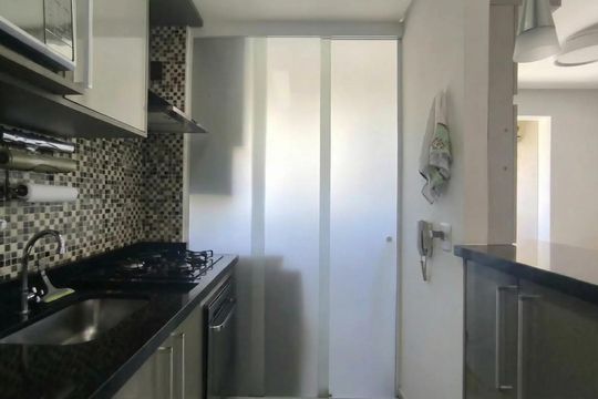 Cozinha de apartamento à venda com 2 quartos, 57m² em Santo Antônio, Osasco