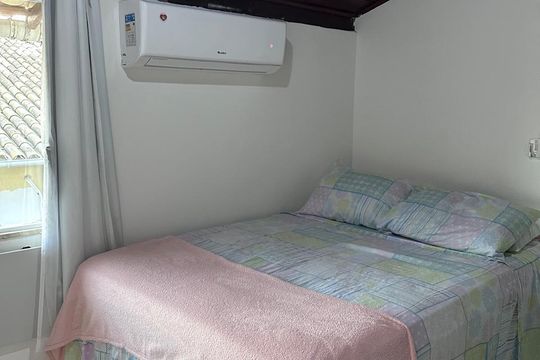 Quarto de casa de condomínio para alugar com 4 quartos, 110m² em Praia do Flamengo, Salvador