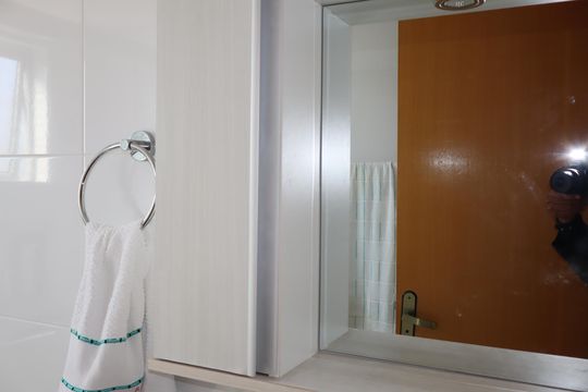 Banheiro de apartamento à venda com 2 quartos, 50m² em Vila Ivone, São Paulo