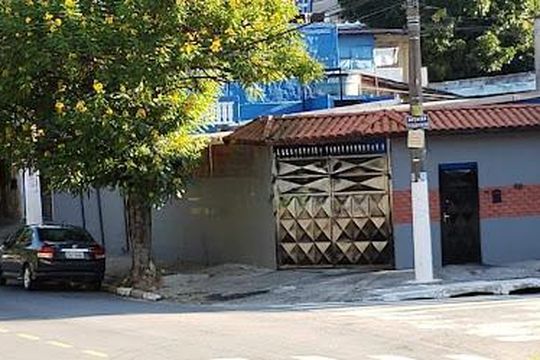 Casa à venda com 3 quartos, 162m² em Quitaúna, Osasco