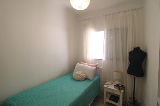 Quarto 2 de casa à venda com 3 quartos, 100m² em Vila Socorro, São Paulo