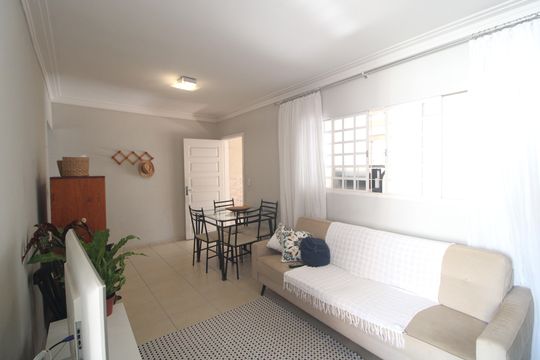 Sala de casa à venda com 3 quartos, 100m² em Vila Socorro, São Paulo