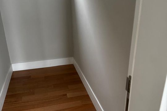 Rouparia de casa de condomínio à venda com 3 quartos, 430m² em Colinas da Anhanguera, Santana de Parnaíba