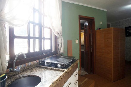 Cozinha de apartamento para alugar com 1 quarto, 40m² em Centro Histórico, Porto Alegre