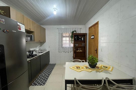 Casa à venda com 2 quartos, 60m² em Santos Dumont, São Leopoldo