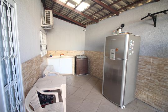 Área de Serviço de casa à venda com 3 quartos, 500m² em Riacho das Pedras, Contagem