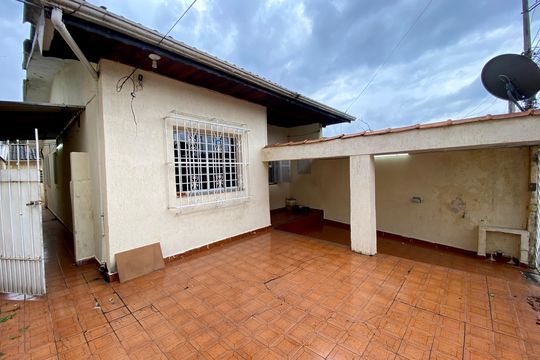 Garagem de casa para alugar com 3 quartos, 183m² em Vila Rosalia, Guarulhos