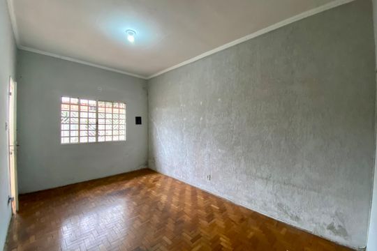 Sala de casa para alugar com 3 quartos, 183m² em Vila Rosalia, Guarulhos