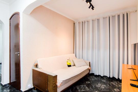 Sala de casa à venda com 3 quartos, 200m² em Vila Galvão, Guarulhos
