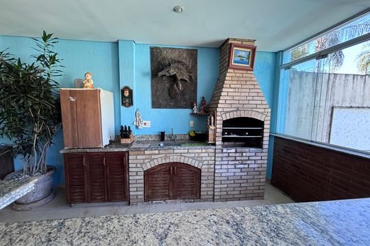 Área externa de casa de condomínio à venda com 5 quartos, 210m² em Recreio dos Bandeirantes, Rio de Janeiro