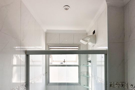 Banheiro Social de apartamento para alugar com 3 quartos, 68m² em Planalto, São Bernardo do Campo
