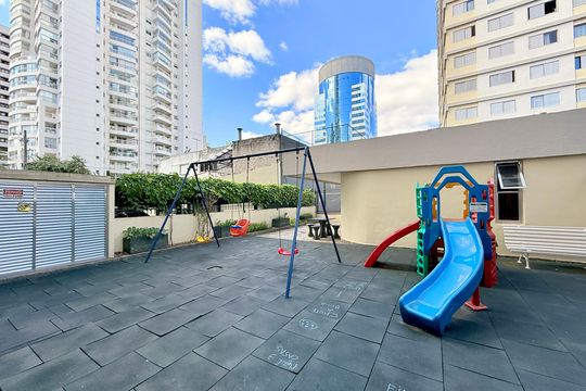 Playground  de apartamento à venda com 3 quartos, 93m² em Itaim Bibi, São Paulo