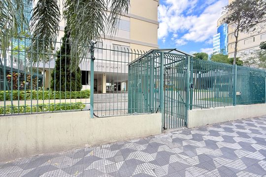 Fachada  de apartamento à venda com 3 quartos, 93m² em Itaim Bibi, São Paulo