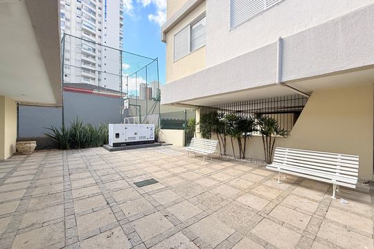 Área comum de apartamento à venda com 3 quartos, 93m² em Itaim Bibi, São Paulo