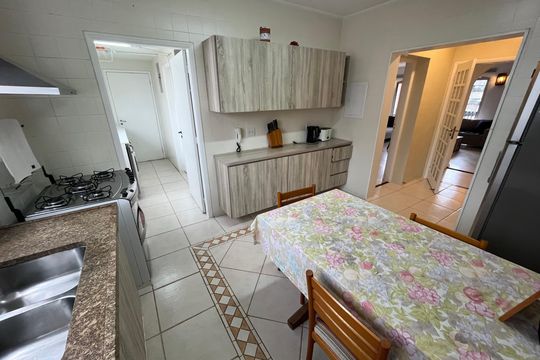 Cozinha de apartamento para alugar com 3 quartos, 144m² em Real Parque, São Paulo