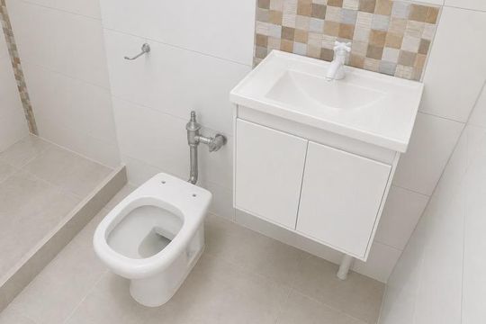 Banheiro de apartamento para alugar com 1 quarto, 44m² em Copacabana, Rio de Janeiro