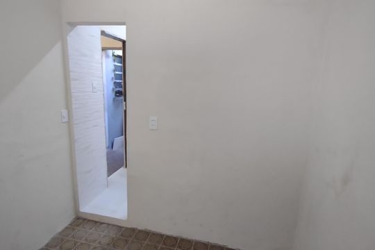 Quarto de casa para alugar com 1 quarto, 10m² em Fundação, São Caetano do Sul