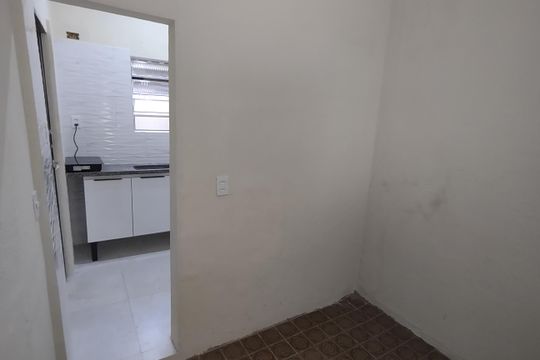 Quarto de casa para alugar com 1 quarto, 10m² em Fundação, São Caetano do Sul
