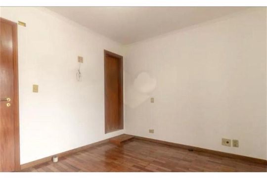 Casa de Condomínio à venda com 3 quartos, 130m² em Jardim Marajoara, São Paulo