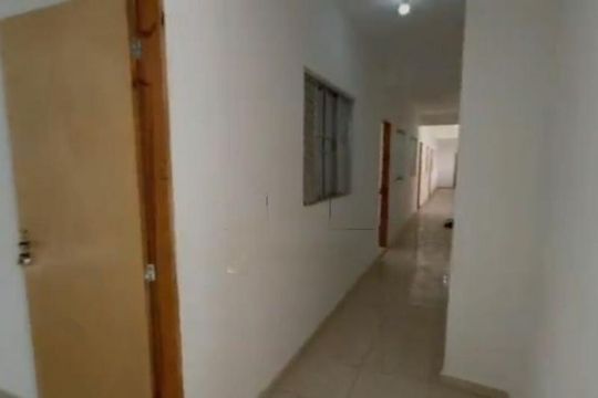 Apartamento para alugar com 1 quarto, 50m² em Vila Ayrosa, São Paulo
