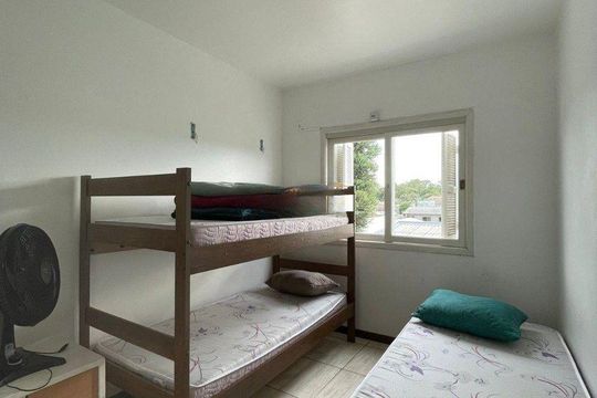 Quarto 1 de apartamento para alugar com 3 quartos, 73m² em Lorenzi, Cachoeirinha